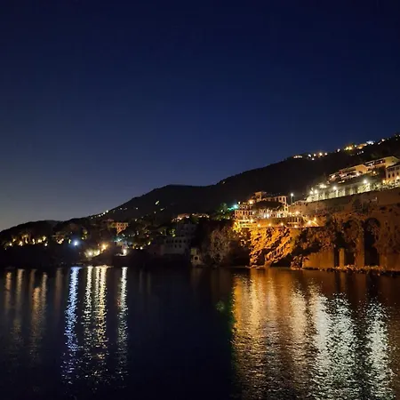 Casa Lorica Nyaraló Pieve Ligure