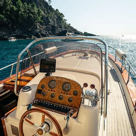 Casa Lorica Nyaraló