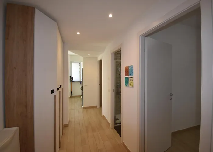 Casa Lorica *